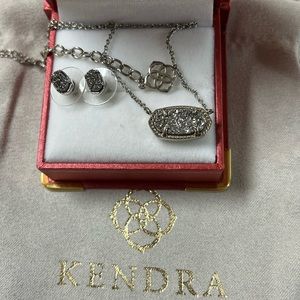 Kendra Scott Elisa Silver Pendant Necklace Platinum Drusy& Kendra Scott Earrings